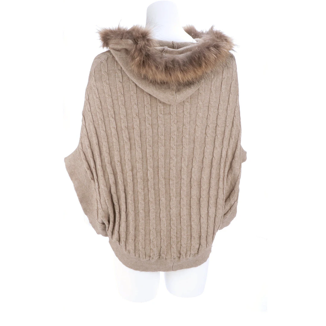 Lucchese-inc Cable Knit Poncho :: Oatmeal APPAREL Lucchese-inc Cable Knit Poncho :: Oatmeal APPAREL