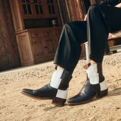 Lucchesse-inc Marfa :: Black BOOTS